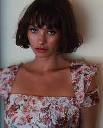 Mais Oui The French Bob Hair Trend Looks Chic On Absolutely Everyone We Ve Rounded Up The Most Ooh La La Short Hair Styles French Hair Short Hair Haircuts
