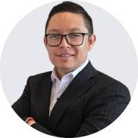 100+ perfiles de «Jesús Puga»