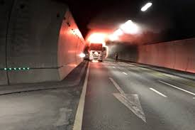 Hendelsen oppsto på riksvei 858 i balsfjord kommune klokken 22.18. Tyrkisk Syklist Brukte Google Kart Ble Reddet Fra Bunnen Av Oslofjorden Vg