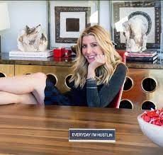Sara blakely's income source is mostly from being a successful businesswoman. Sara Blakely Net Worth Everything You Need To Know About Sara Blakely