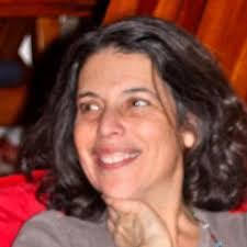 Margot Saunders's Instagram, Twitter & Facebook