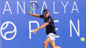 His father, anibal, is uruguayan and his mother, esther, is a spaniard. Alex De Minaur Advances To The Quarter Finals Of Antalya Atp Tour Netral News