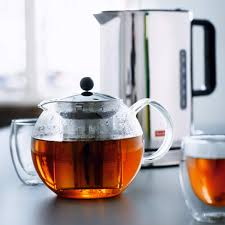 5.9 bodum assam tea press with glass handle and coloured plastic lid, 1.5 l, white. Amazon Com Bodum 1801 16 Assam Tea Press Permanent Filter Glass Handle 1 0 L 34 Oz Black Transparent Teapots Teapots
