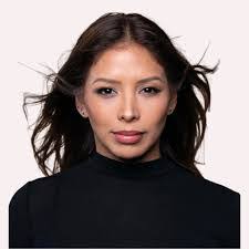 Esther Frances's Instagram, Twitter & Facebook