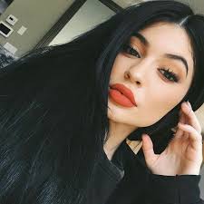 Bos Adli Kullanicinin Girl S Panosundaki Pin Kylie Jenner Siyah Sac Kylie