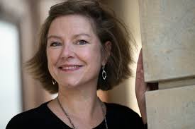 August Gala in the Shadow of Non-Fiction Debate