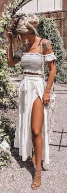 White Moon Pleat Chiffon Maxi Skirt In White Koogal Boho Chic Outfits Boho Fashion Boho Outfits