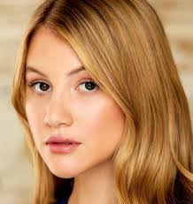 Dean Deboer's Instagram, Twitter & Facebook