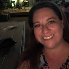 Robin Tillotson's Instagram, Twitter & Facebook