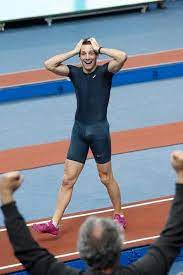 Lavillenie then opted to move to 6.01 where his challenge ended. Renaud Lavillenie Pole Vault World Record Spikes