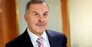 Τις πληγείσες περιοχές της λευκάδας επισκέφτηκε ο απόστολος τζιτζικώστας. Giannhs Aggelikoyshs Efyge Apo Th Zwh O Efoplisths Iciao