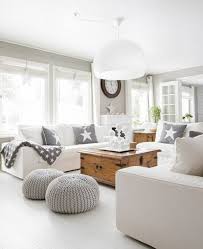 Alte Mobel Neu Gestalten Und Auf Eine Tolle Art Und Weise Aufpeppen Landhausstil Wohnzimmer Helle Wohnzimmer Wohnen