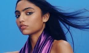 Beatrice Camp's Instagram, Twitter & Facebook