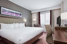 Jurys inn is a hotel group operating across the uk, ireland and czech republic, with 36 locations under the jurys inn brand and 7 under the leonardo brand. Jurys Inn Manchester Get Jurys Inn Manchester Hotel Reviews On Times Of India Travel