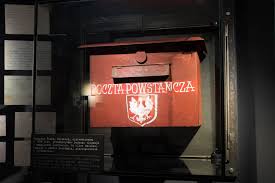 Przez ponad osiem lat działalności muzeum odwiedziło ponad 3 500. Muzeum Powstania Warszawskiego Polska Przez Weekend