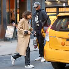 Marking elordi words, he said zendaya is an amazingly creative, you know? Erste Bilder So Suss Turteln Zendaya Und Ihr Neuer Freund Promiflash De