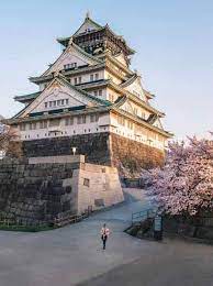 Sebagai kota pelabuhan yang besar dan pusat kawasan komersil di tengah pulau honshu, wisata osaka terkenal akan arsitektur modern, berbagai makanan jajanan kaki lima bercita rasa menarik, hingga hiburan malam yang populer. Tempat Menarik Di Osaka Yang Terkini 2021 Terbaik