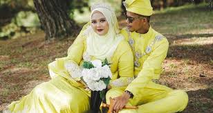 Air kencing berwarna merah dan hijau mungkin menjadi tanda masalah kesihatan yang lebih serius, tambahnya. Ini Dia 9 Maksud Warna Air Kencing Pada Kesihatan Badan Kita Pesona Pengantin