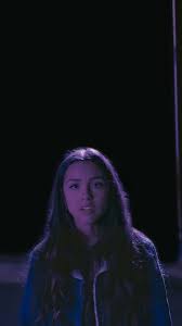 Olivia Rodrigo Wallpaper In 2021 Female Role Models Singer Olivia