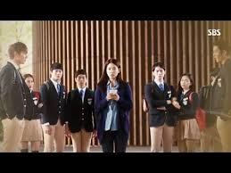Via juga adalah penyanyi dangdut pertama yang menyanyikan full satu lagu tema dari ajang asian games 2018, yakni meraih bintang. Lagu Melayu Korean Version Youtube Bmg Music Korean Nuno