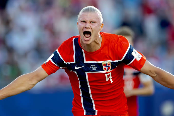 Erling Haaland takes centre stage on World Cup debut as Norway give FIFA a  boost - The Mirror