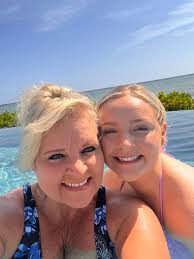 Brandi Rowan (@brandirowannn) • Instagram photos and videos