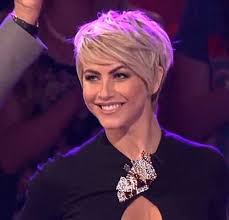 Julianne hough gets ready for the 2014 emmys. Short Haircuts On Celebrities