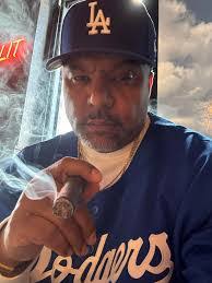 Eddy Velazquez's Instagram, Twitter & Facebook