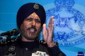 Datuk seri amar singh a/l ishar singh (lahir 6 jun 1958) merupakan seorang pegawai polis malaysia yang berkhidmat di polis diraja malaysia (pdrm). Don T Lie Amar Singh Tells Justo The Edge Markets
