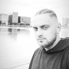 Val Doe (@valll_1904) • Threads, Say more