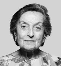 R em em b erin g th e p ast, in sp irin g th e futu re .