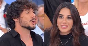 Uomini e Donne, Michele le sbaglia tutte: torna a riprendere Veronica che  si era eliminata, ma poi cambia idea e porta in esterna Amal