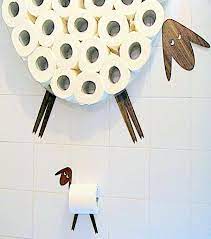 24 idees de rangement pour le papier toilette toilet paper funny wall decal wall shelves