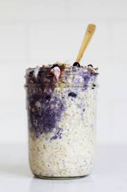 They only take a few minutes to prepare and the flavor possibilities are endless. Why You Should Not Eat Overnight Oats In The Morning Yuri Elkaim