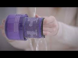Tuto Sav Darty Aspirateur Dyson Pour Bien Entretenir Le Filtre Moteur De Votre Aspirateur Dyson V11 Il Est Conseille De Le Laver A Dyson Filters Vacuums