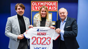 Nommé le 26 décembre dernier à la place de christian gourcuff, raymond domenech ne devrait plus être. Obx7lcf P307om