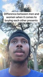 Girlfriend Buying Gifts Vs Bf