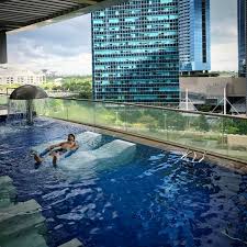 .with swimming pool view1 is located in pattaya, 3.6 km from louis tussaud's waxworks, and offers an outdoor swimming pool. 5 Drool Worthy Condo Swimming Pools That Can Rival Marina Bay Sands