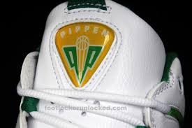 How many kids does scottie following in his father's footsteps, scotty jr. Nike Air Max Pippen Supersonics Sneaker Freaker