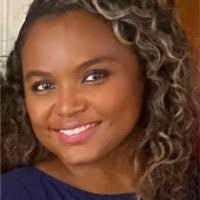 Elisa Townsend's Instagram, Twitter & Facebook