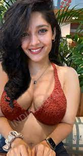 Indian sexy boobs show