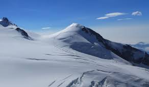 Your piramide vincent stock images are ready. Piramide Vincent