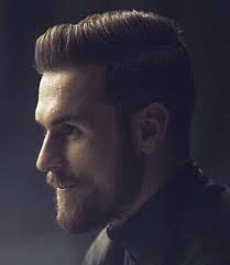 Als sohn von vater kevin ramsey und mutter marlene ramsey erlangte er im jahr 2021 als fußballer berühmtheit. Aaron Ramsey Bart Style Haarschnitt Arten Von Frisuren Frisuren