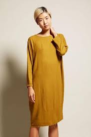 Black Crane Slim Dress In Gold Brown Slim Dresses Clothes Dresses