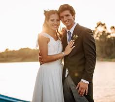 Check spelling or type a new query. Ups Importa Se De Repetir Sofia Alves Escondeu A Virilha Do Marido Durante Um Ano Celebridades Flash