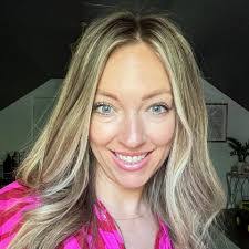 Jewel Stanfield's Instagram, Twitter & Facebook