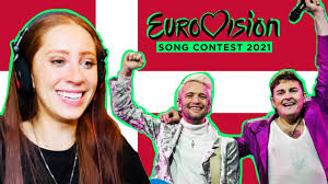 Romanens fiktive forteljar tar i forordet eit. Nroonyme0yvoom