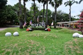 Rumusan yang dapat kami katakan bahawa percutian anda yang lebih bermakna jika anda memilih untuk berada di putrajaya. 11 Tempat Menarik Anda Mesti Lawati Di Putrajaya Bandaraya Pintar Dalam Taman