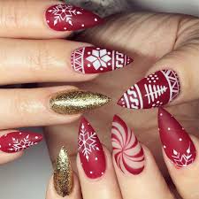 Check out this instagram roundup for the prettiest and easiest manicure ideas to copy. The Collection Of Red Gold And White Christmas Nail Art Ideas Christmas Nails Luxury Nails Festival Nails