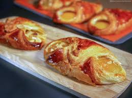 Croissants Aux Abricots Ou Oranais Recette Recette Petit Dej Recette Croissant Recette